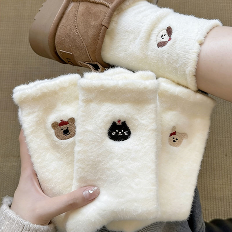 StarHome 털실 귀여운 동물 자수 여성용 겨울 양말 편안하고 따뜻하며 부담 없음 19,500원