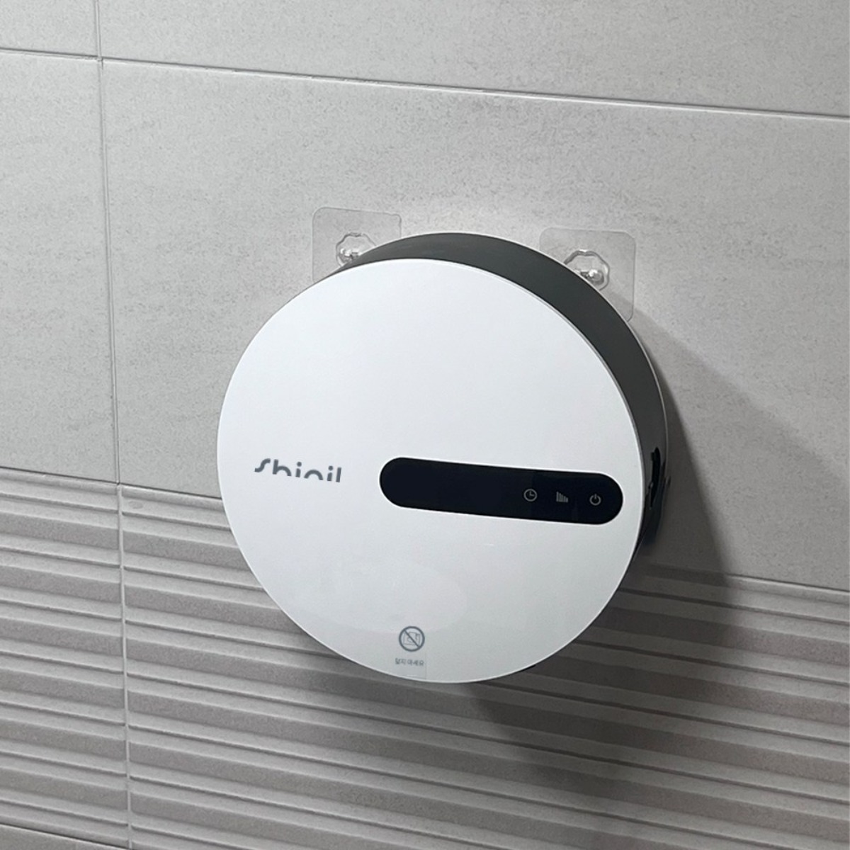 신일 PTC 욕실 난방기 벽걸이 전기 미니온풍기 히터 SEH-B1500WG 128,000원