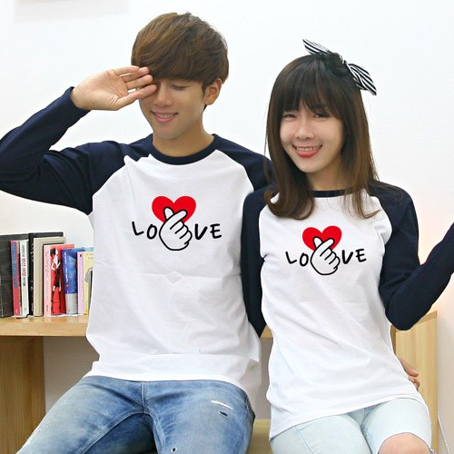 <해피앤티 커플티> '손가락하트' 긴팔나그랑 커플티 커플룩 19,900원