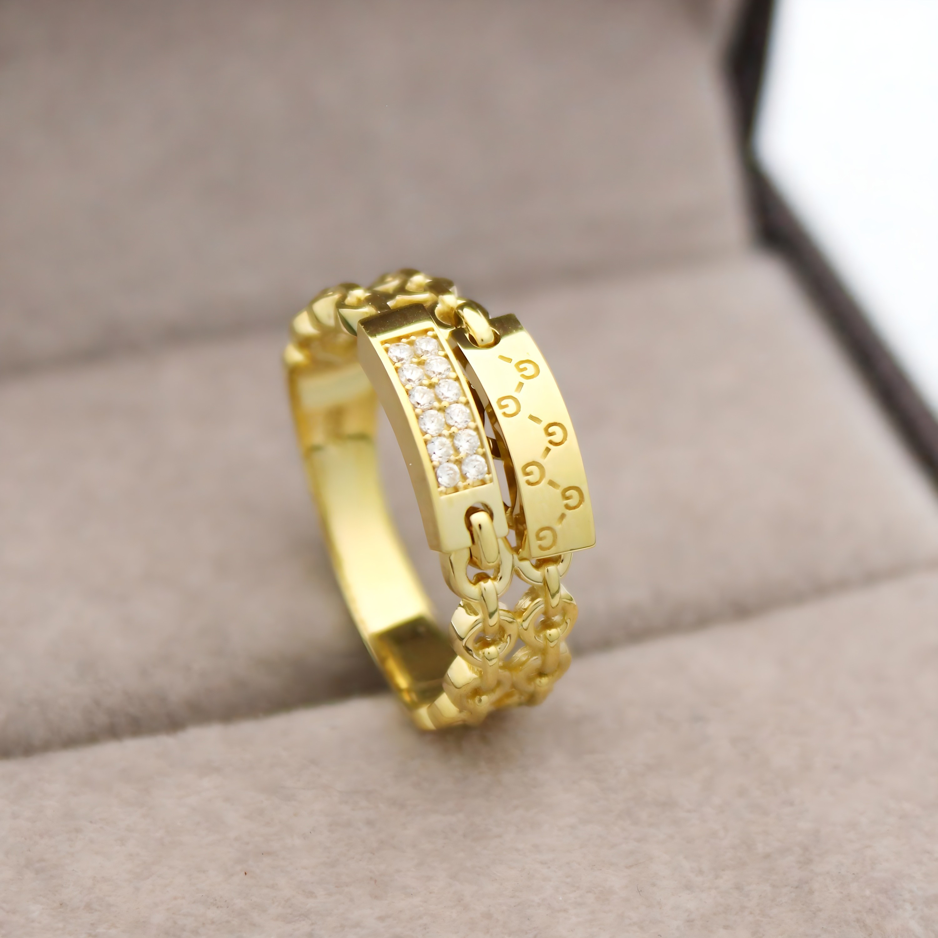 14k 18k 로즈골드 반지 패션반지 럭셔리 커플링 R102 680,710원