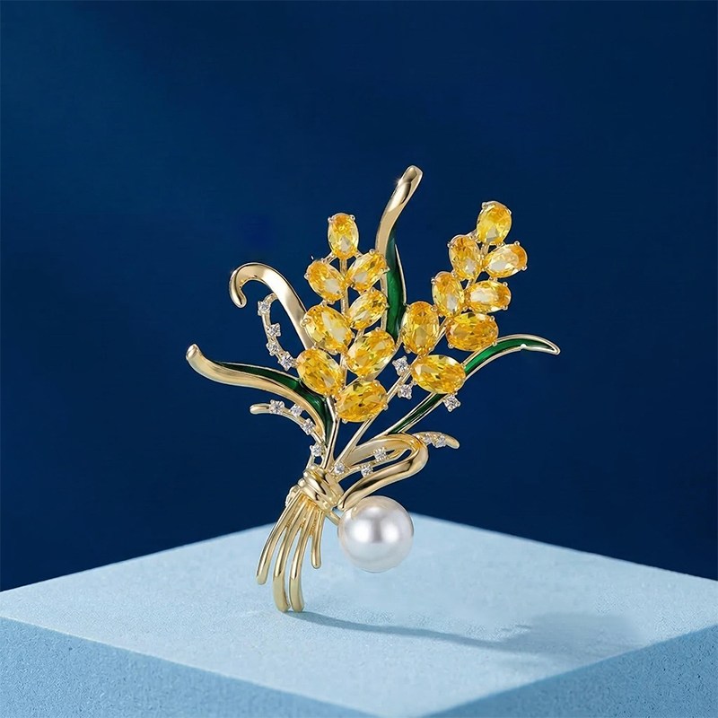 고급스러운 흰색 진주 브로치, 여성용 세련되고 정교한 소수 인기 제품, 밝은 색상의 패브릭 부착품, 의상 액세서리 27,500원