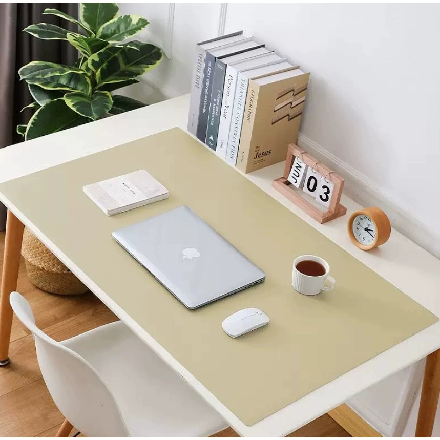 퇴근하고 책상 가죽 장패드 데스크 매트, 베이지 18,000원