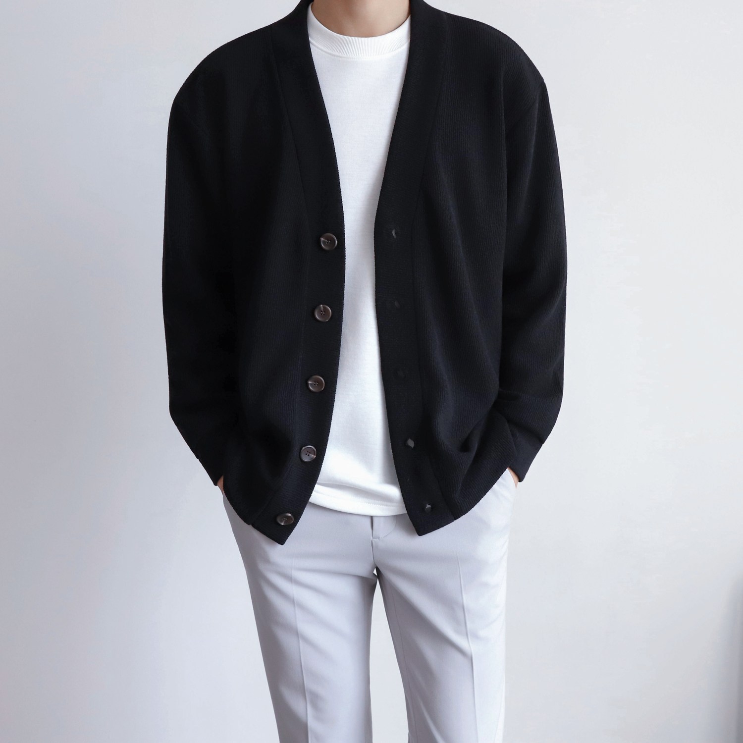 더베이직샵 오버핏 두께감 UP 골지 브이넥 베이직 니트 기본 가디건 29,800원