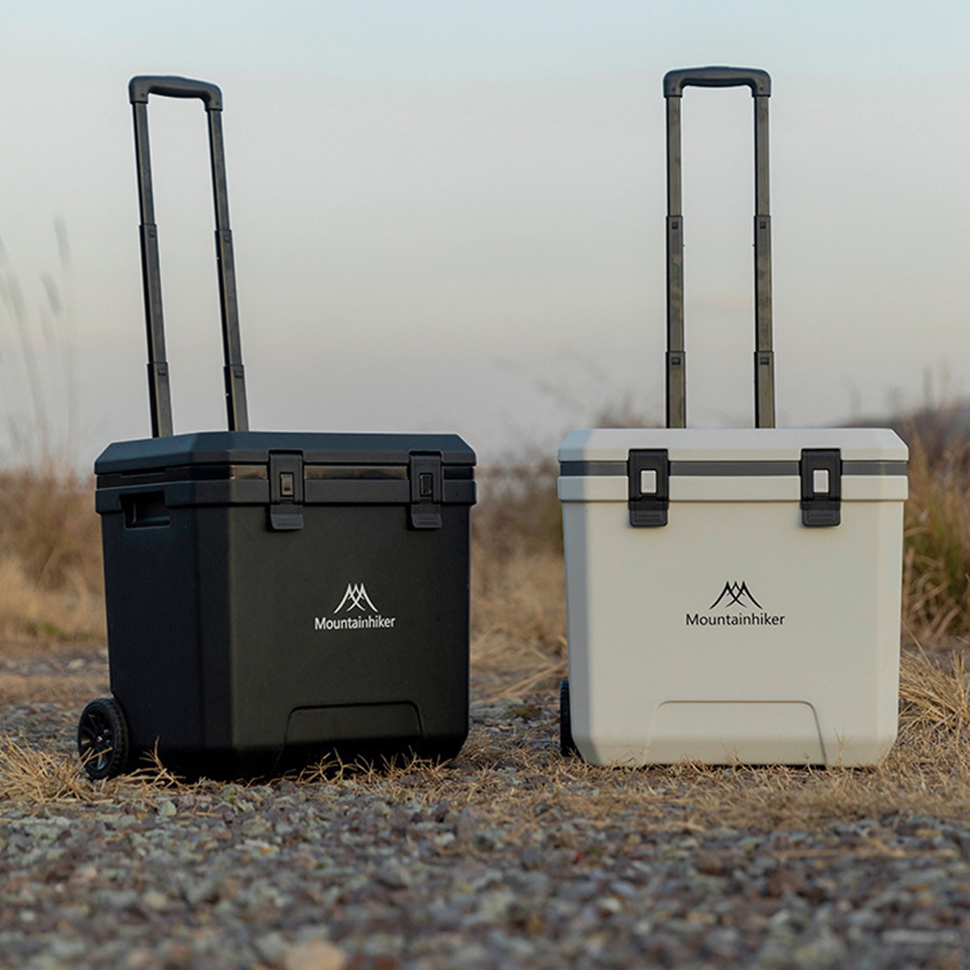 마운틴하이커 캐리어 쿨러백 캠핑 보냉백 이동식 대형 아이스박스 95,000원