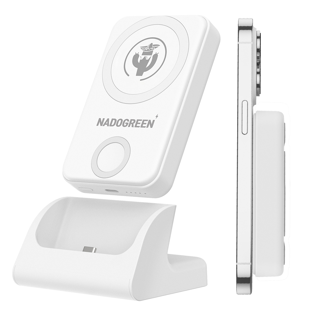 일삼삼 3in1 맥세이프 고속 보조배터리 무선충전기 10000mAh, 화이트 48,800원