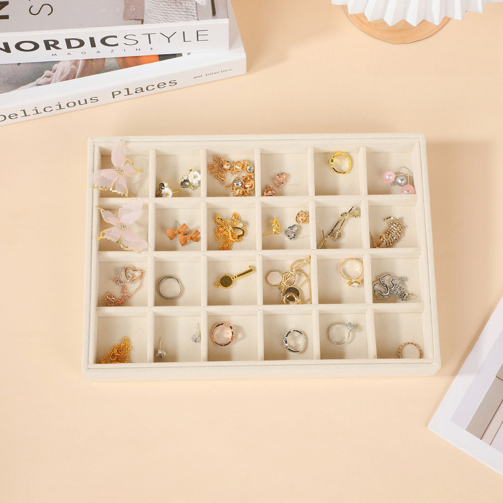 간편벨벳 악세서리 정리 대용량 초대형 트레이 24칸, 베이지, 1개 9,000원