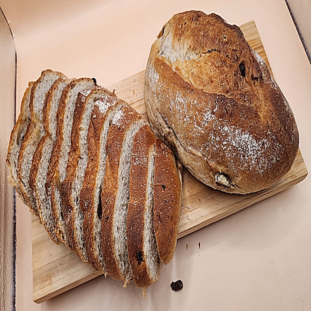 아이팡 우리밀 통밀빵 건강 식사대용 통밀베이커리 고소한 통밀빵160g*2개, 2개, 160g 11,000원