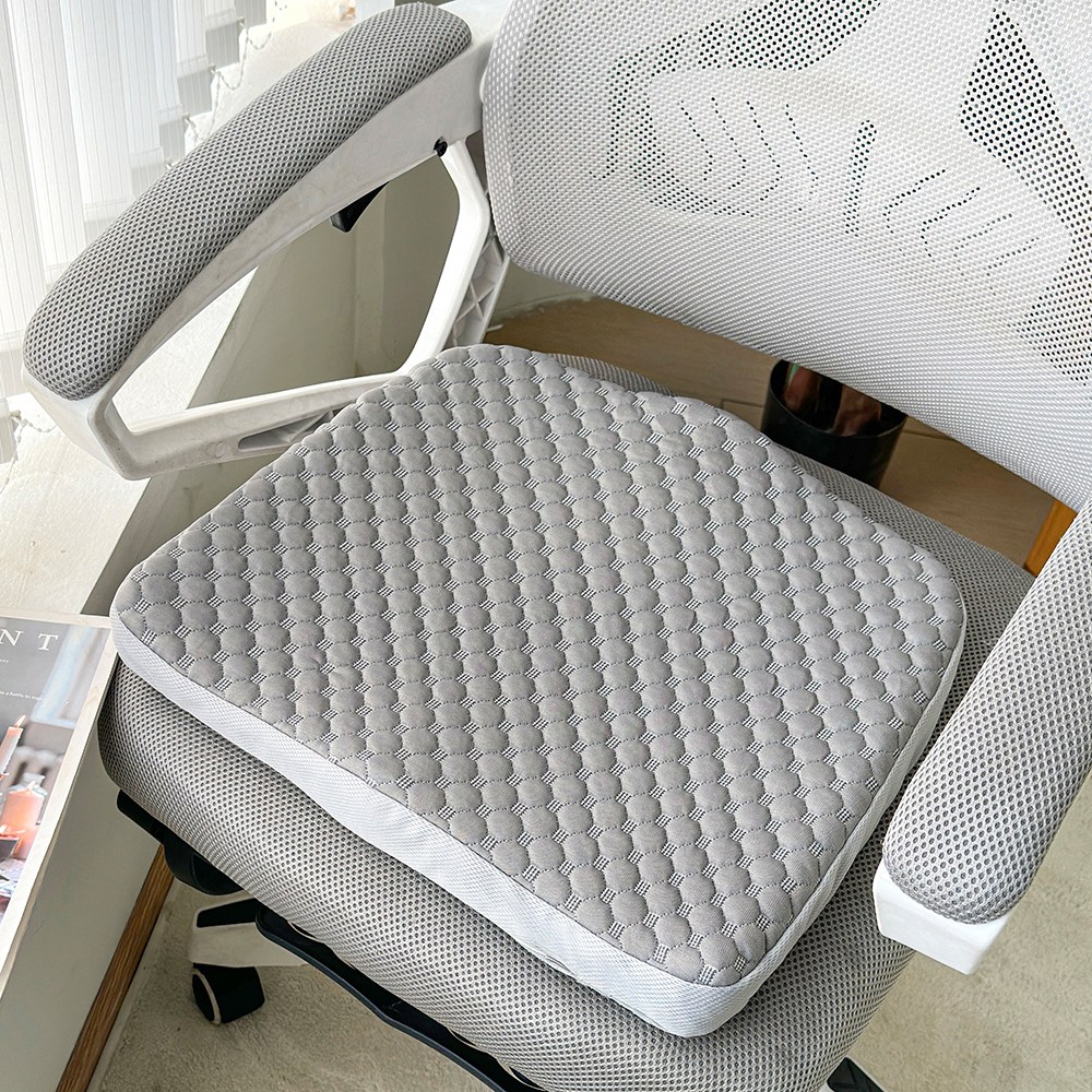 Frokom 체중분산 자세교정 무중력 기능성 냉감 쿨 방석 젤 쿠션 + 사계절커버, 그레이 18,270원