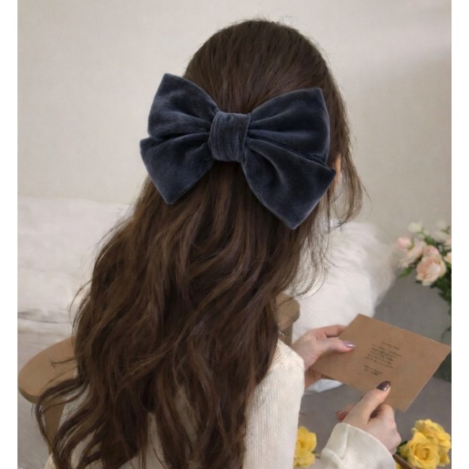 벨벳 리본핀 왕리본 헤어핀 겨울헤어핀 왕리본삔 머리핀 12,000원