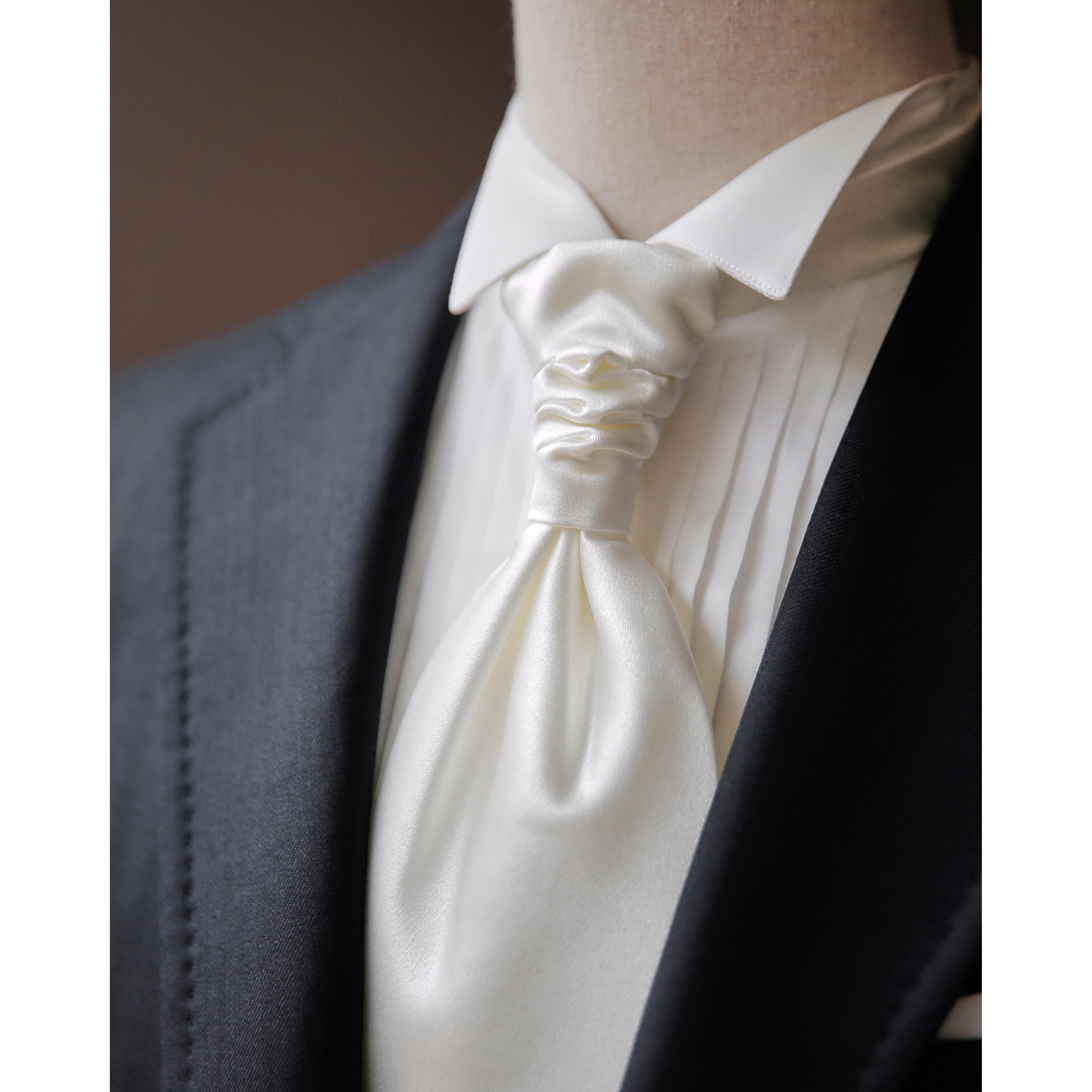 김앤서 웨딩 허즈번드 펄화이트 와이드넥타이 45,000원