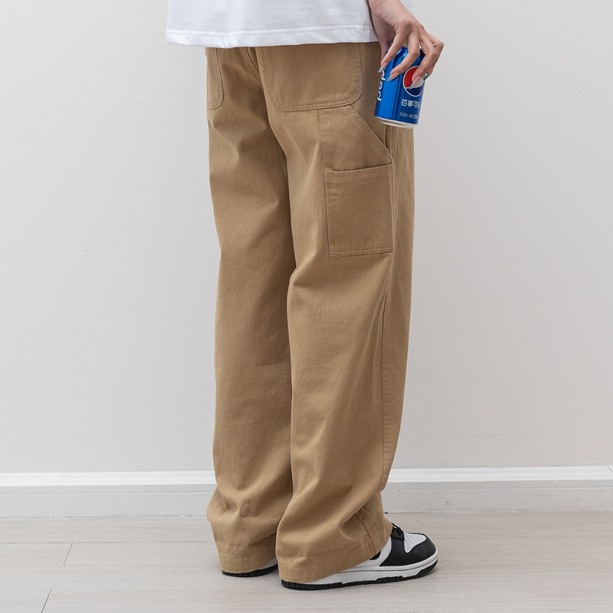 SMOPIG 남자 와이드 팬츠 순면으로 만든 두툼하다 춘추 캐주얼 바지 내마모성카고바지 널찍하다 드리움 29,800원