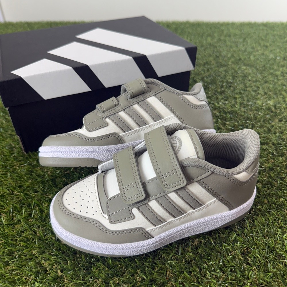 아디다스 아동화 키즈 운동화 벨크로 신기편한 신발 라피드코트 53,900원