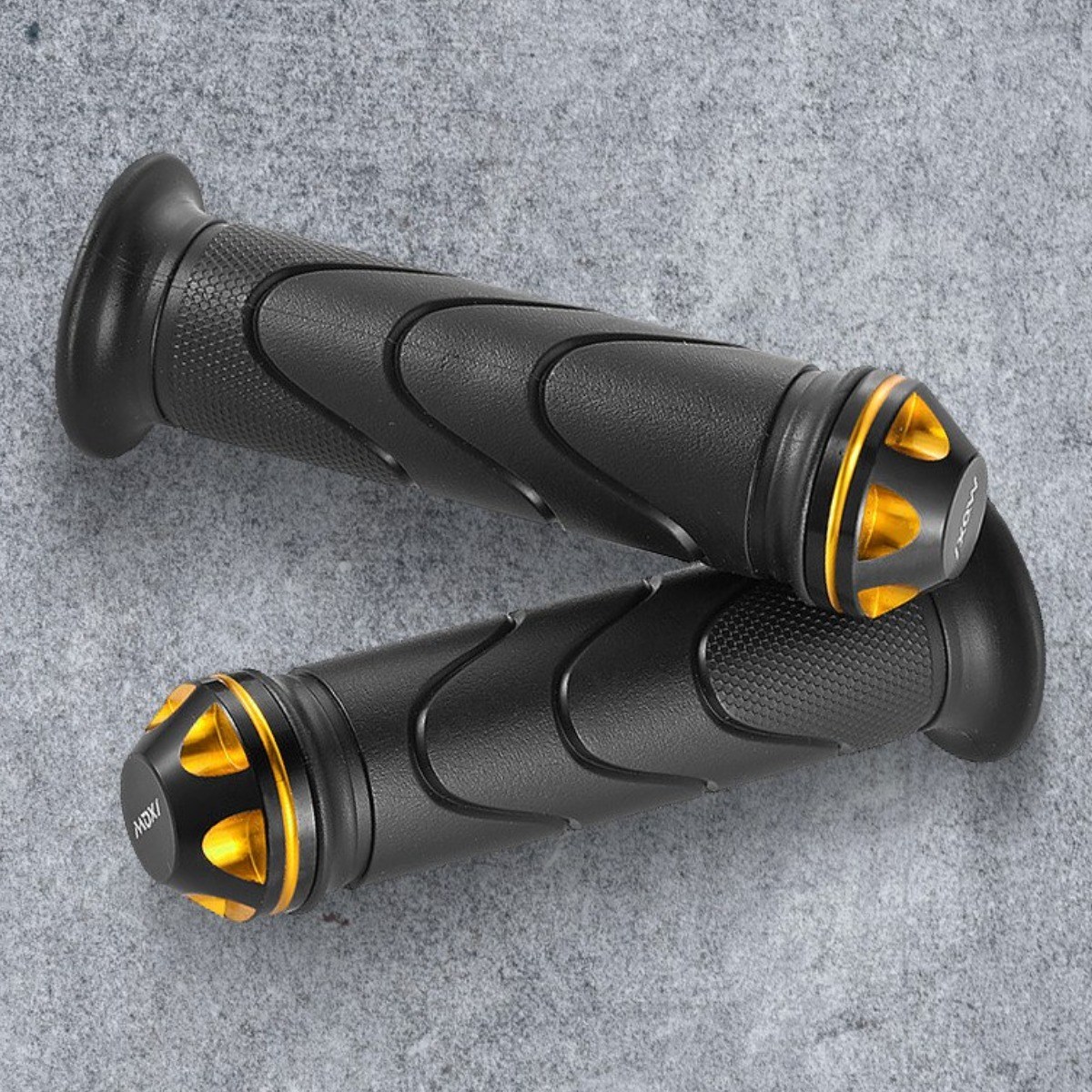 M018 22mm 핸들바 전용 오토바이 튜닝 핸들그립 MOXI 바이크 손잡이 튜닝, 골드(Gold), 1세트 12,900원