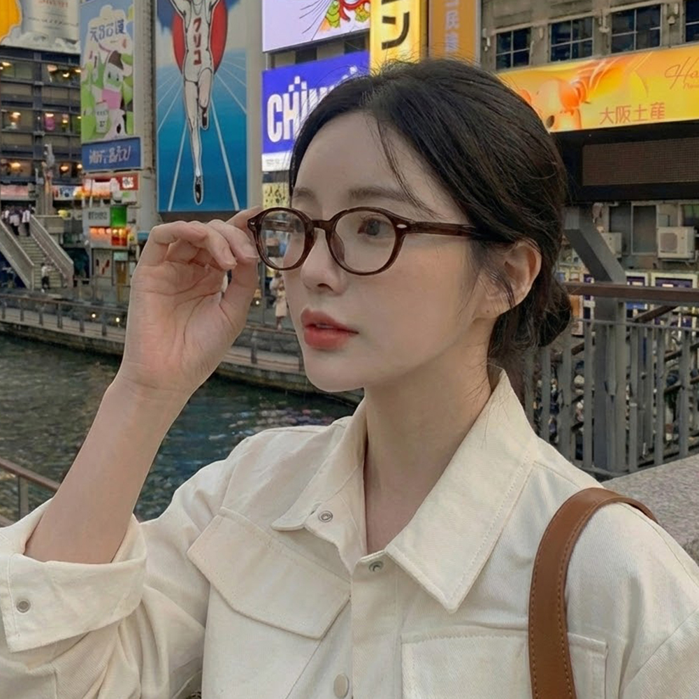 라피던트 긱시크 오벌 뿔테 안경 18,570원