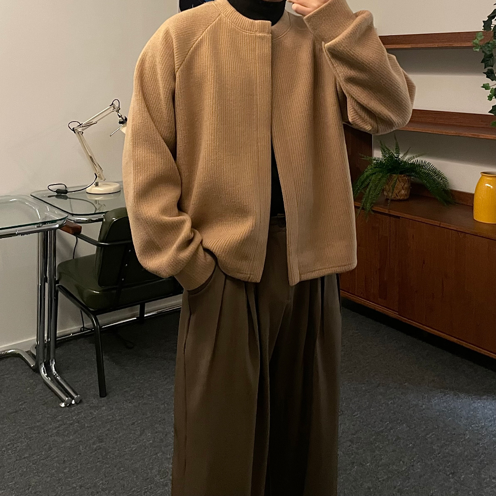 르위 캐시미어 울 크롭 라운드 가디건 52,000원