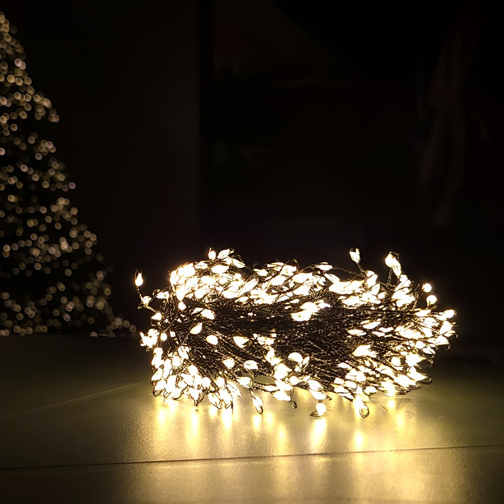 에버렐 LED 지네전구 400구 크리스마스트리 줄전구 조명(리모컨+3m연장선 포함), 7개, 웜색 145,600원