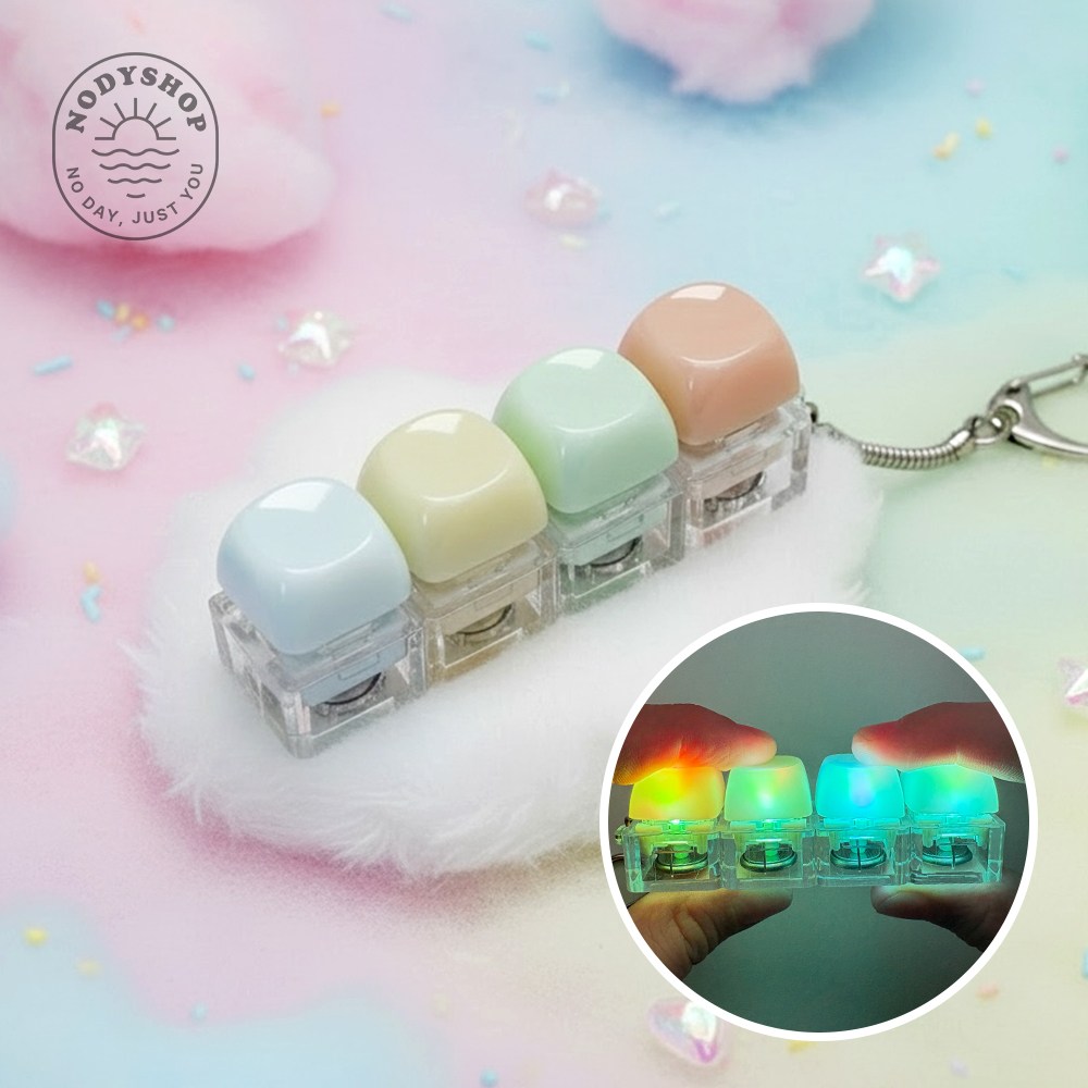 노디샵 반짝이는 LED 4구 키캡 키링 7종 9,500원