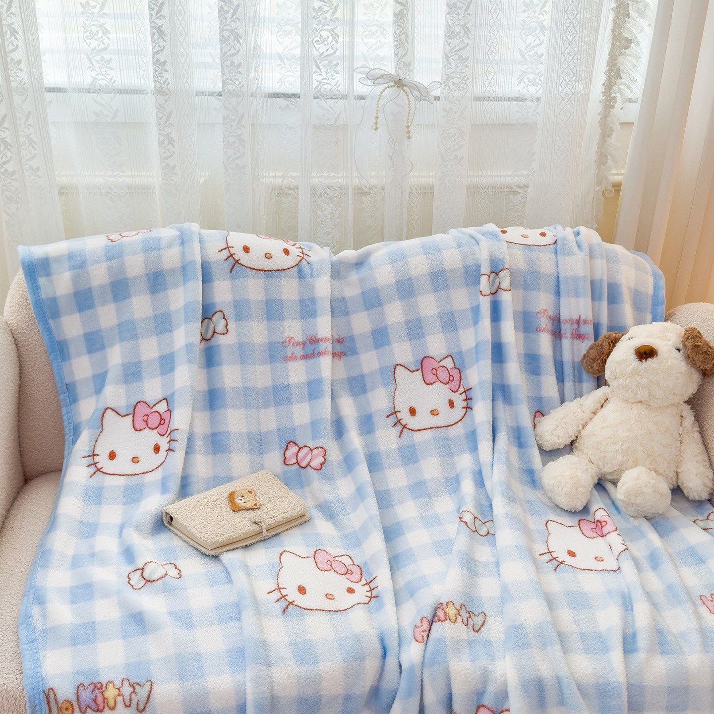 산리오 키티 담요 헬로키티 극세사 담요 무릎담요 25,300원