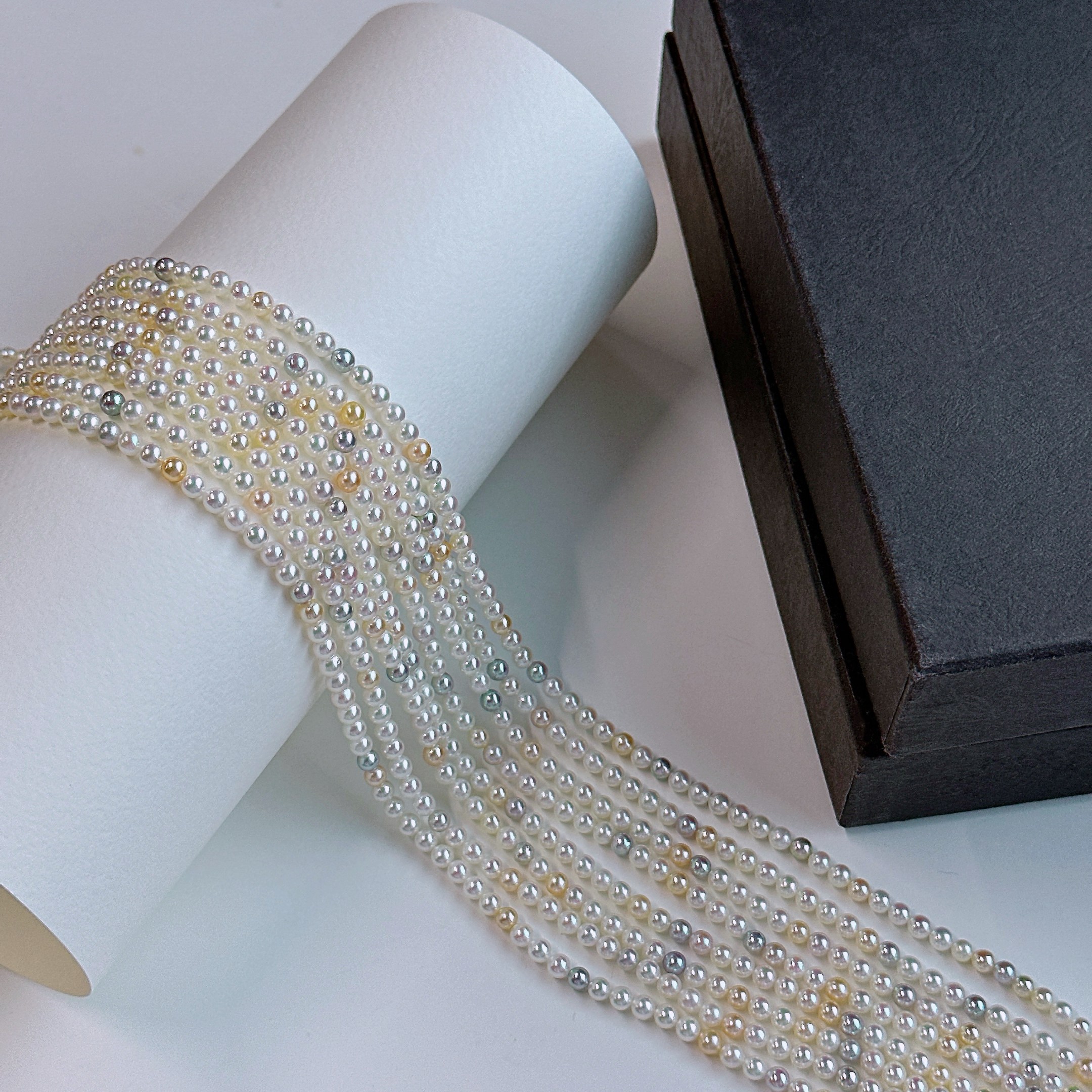 해수 베이비 아코야진주목걸이 파스텔 멀티 컬러 4.5-5mm 1,280,000원