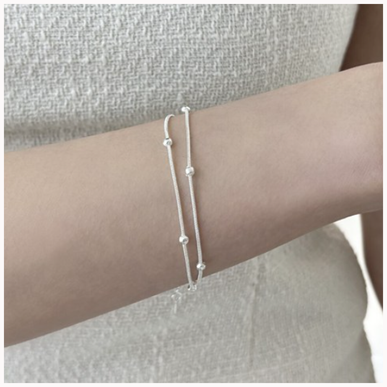 FANSYLI 레이어드 은팔찌 2줄 3줄 뱀줄 은도금 플래팅 체인 팔찌 써지컬팔찌 은 팔찌 실버팔찌 여자친구생일선물 0812JJ408 10,810원