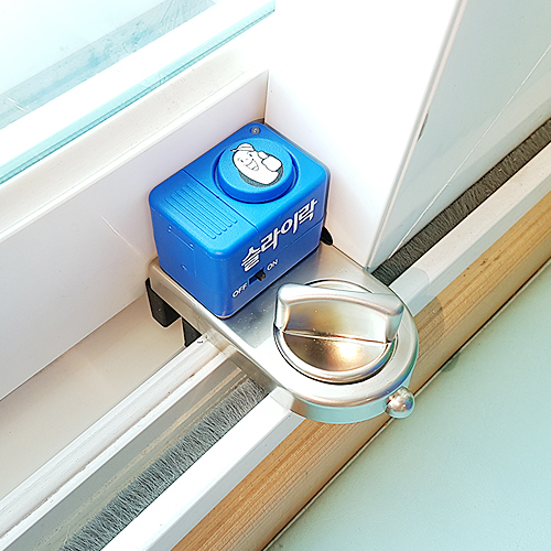 슬라이락 창문, 방충망 잠금장치,진동 경보기,어린이추락방지,도둑침입방지 30,000원