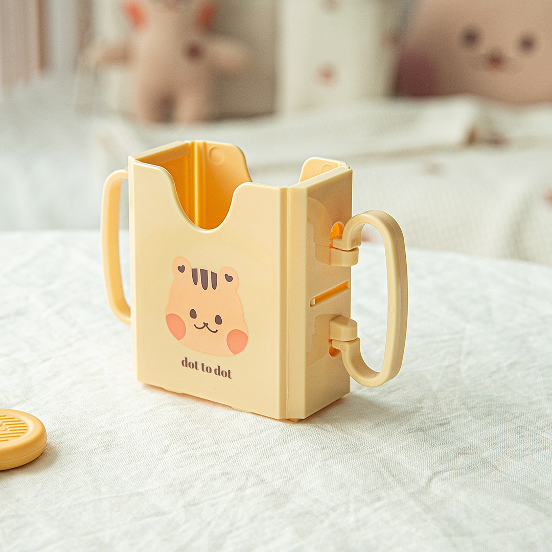 돗투돗 X 아가드 우유 팩 홀더 사이즈 조절 확장형 유아 두유 주스 컵 손잡이_돗람이 (옐로우) 7,500원
