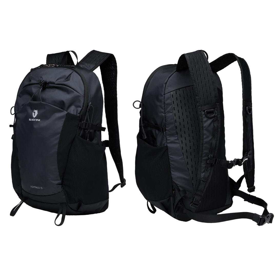 블랙야크 라이트팩15C LG 등산배낭 15L 경량 등산가방 트레킹 하이킹 백팩 레인커버 포함 2BYKSXV906, 15L 109,700원