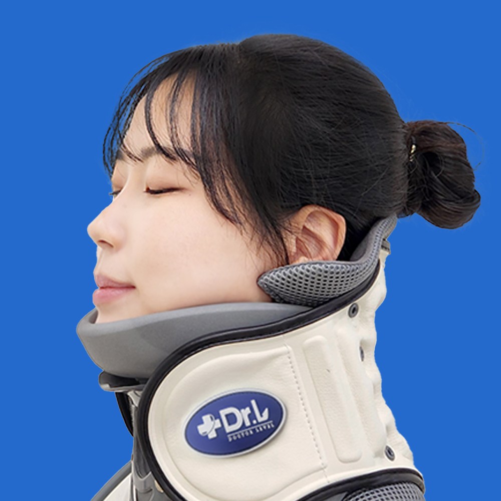 의료기기 닥터레벨 목 견인기 보호대 교정 견인 교정기 디스크 79,800원