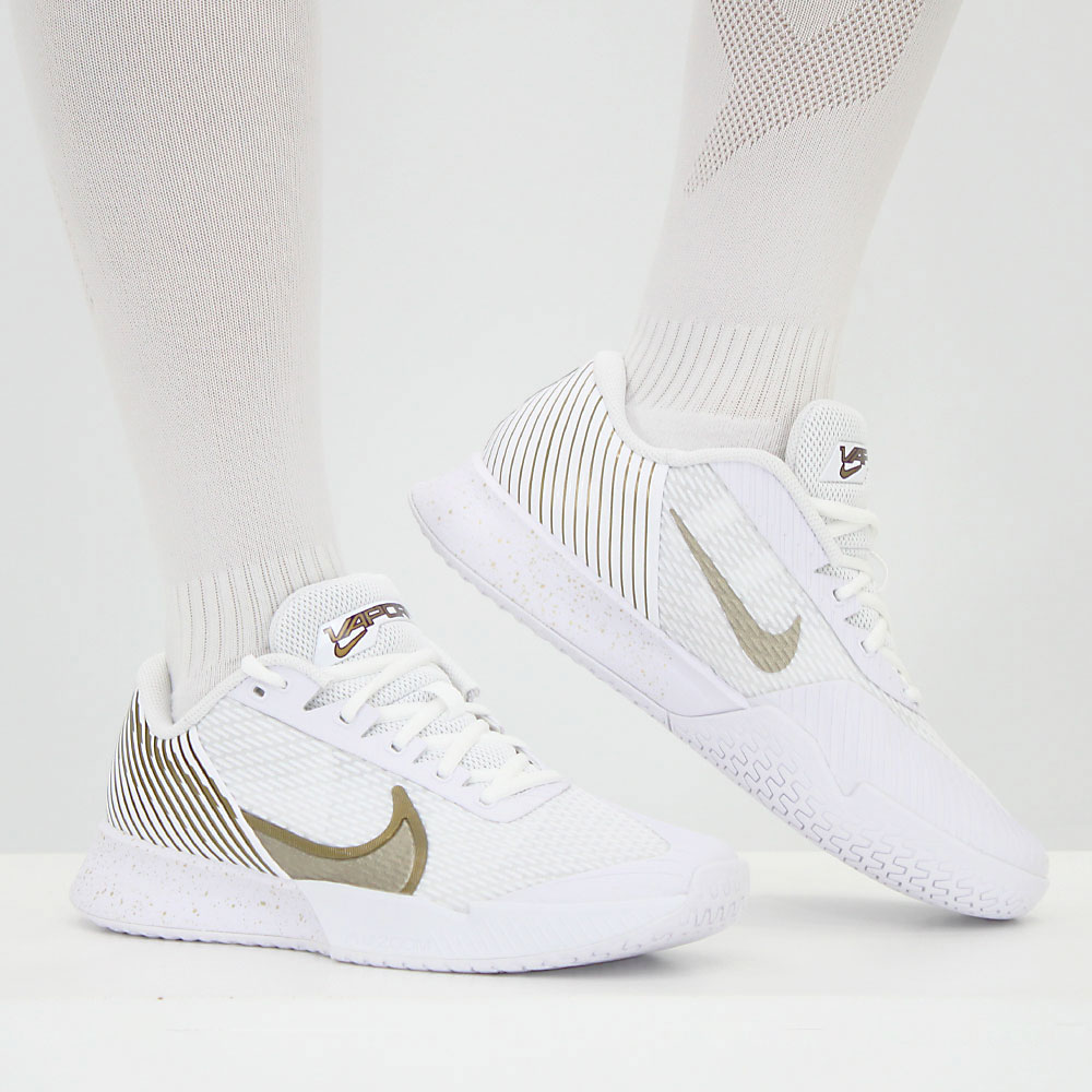 나이키 테니스화 남성 하드코트용 기본 코트화 프리미엄 라인 메쉬 갑피 쿠셔닝 운동화 135,000원