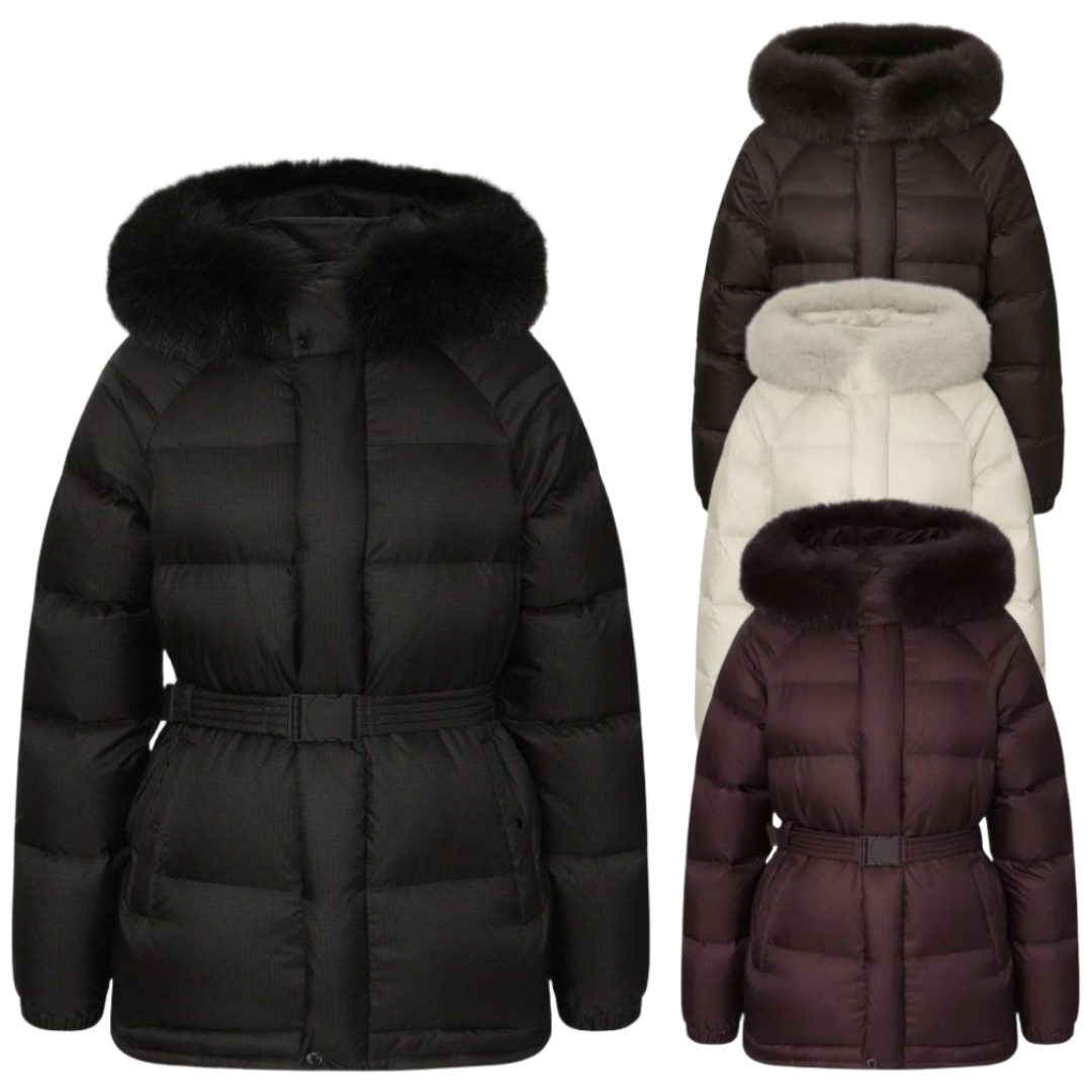 [백화점발송] K2 여성 구스다운 패딩 산책 운동 골프 중기장 사가 폭스퍼 후드 슬림핏 겨울 점퍼 690,000원