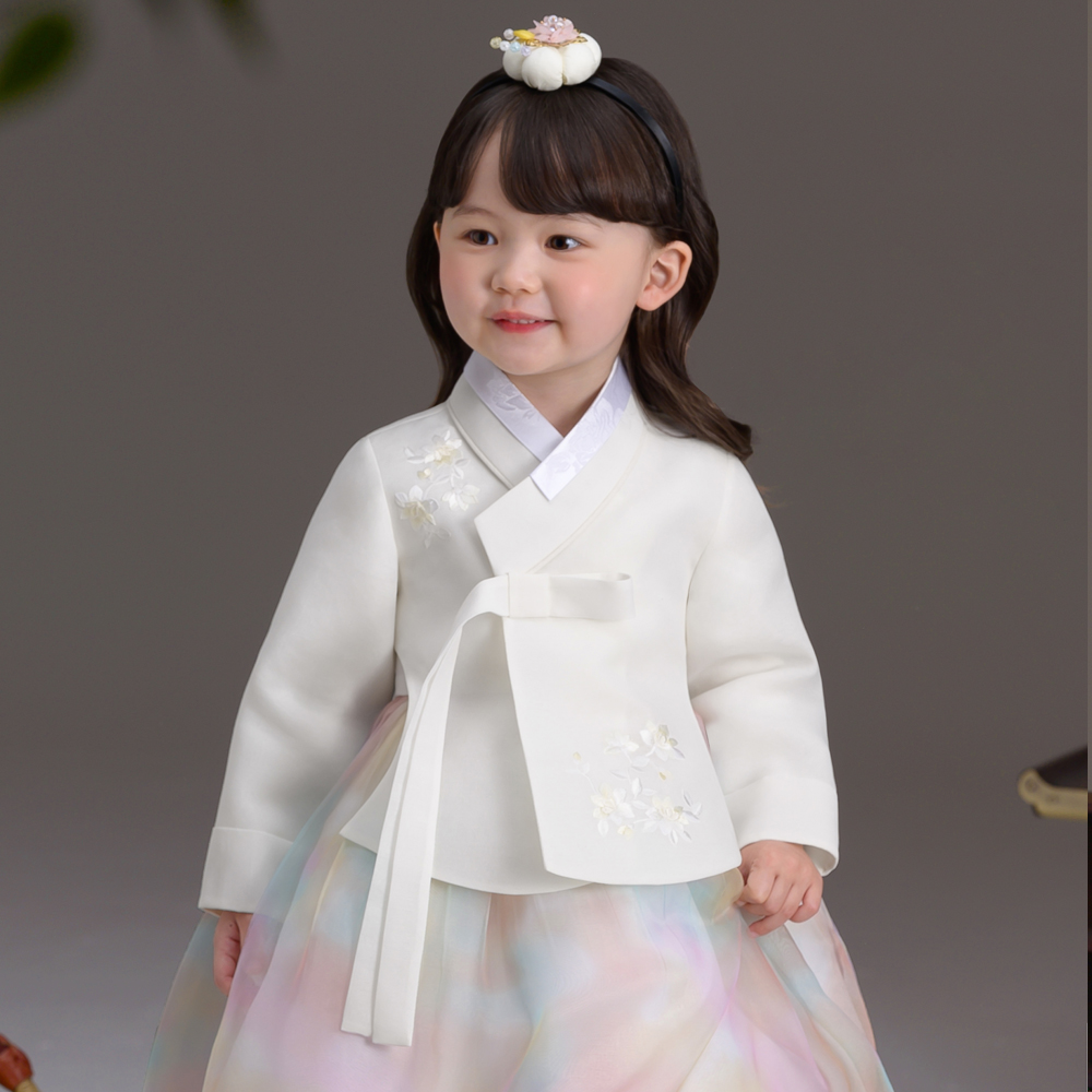 더예한복 여아용 882 루미달이 한복세트 53,460원