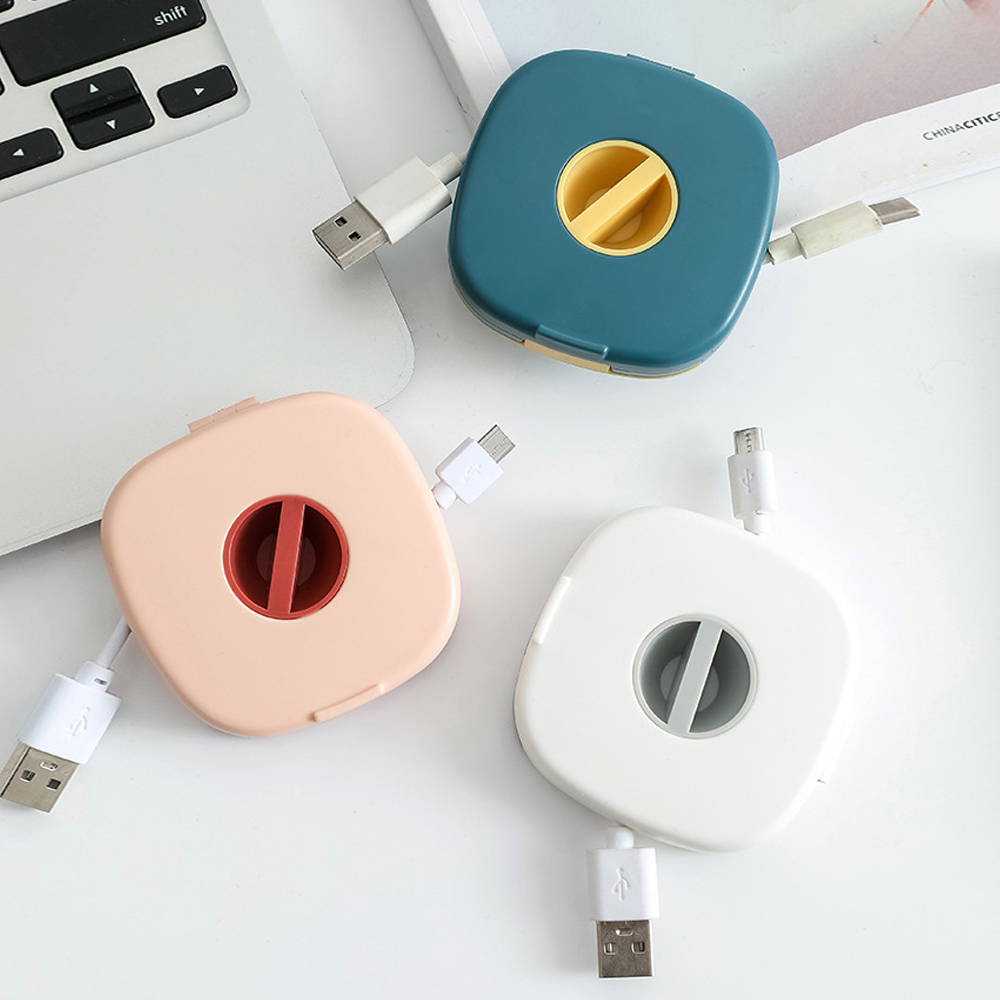 메이크마인 알잘딱깔센 회전식롤러 이어폰정리함 케이블선정리 휴대용 줄감개, 1세트, 현재가 7,800원