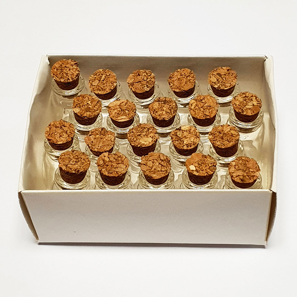 미니유리병 13x24mm 20개/ 코르크마개 향수 오일 화장품 소형용기 미니어쳐 인테리어 공예재료 쪽지 병편지 3,000원