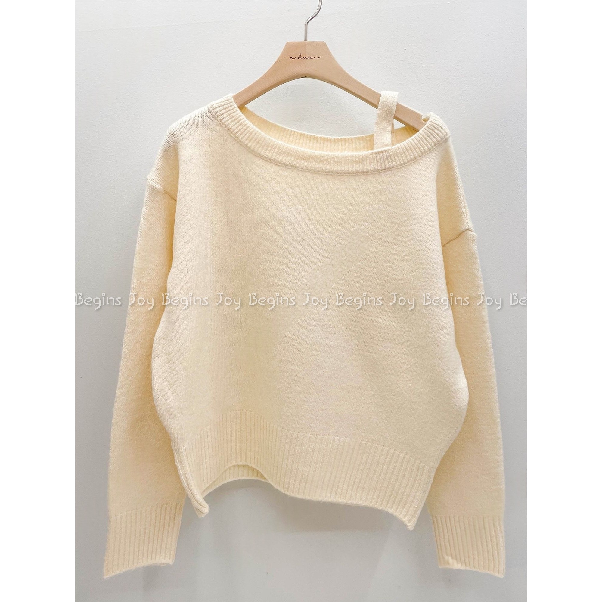 joy, begins - 어데이즈 슈가오프 어깨트임 오프숄더 니트 (4 Color) 30,400원