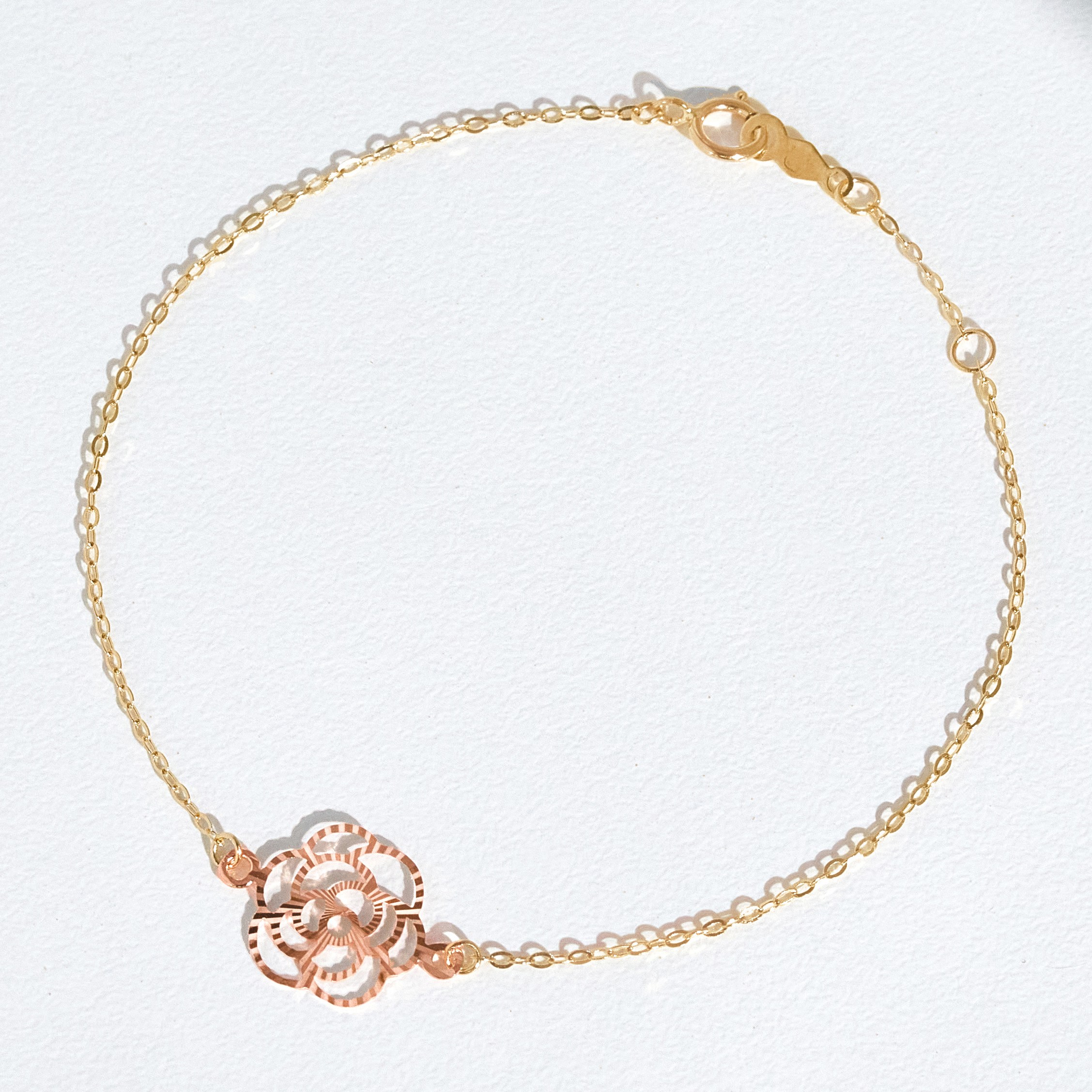 펠리체골드 14K 로제 플라워 팔찌 (+선물포장) 레이어드 로즈 선물 금 장미 체인 데일리 심플 여자친구 기념일 골드 183,460원