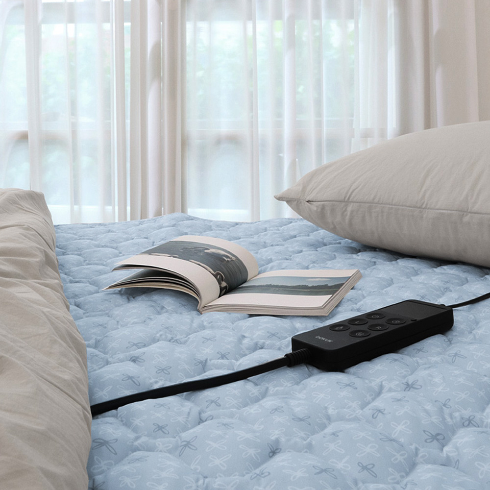 보국 카본매트 미니 1인용 전기장판 캠핑용 더블 전기요, 블루, 현재가 109,000원