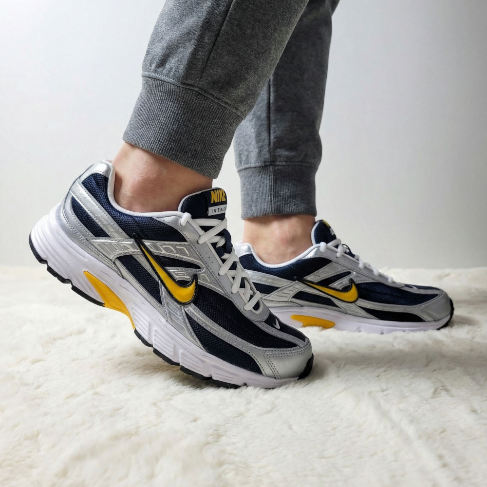 나이키 네이비 이니시에이터 발편한 남성 운동화 신발주머니증정 89,000원