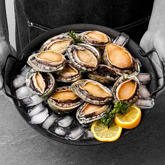 [산지직송] 완도 명품 활전복 특특대 선물세트 6-8미 1kg(부직포포장) 44,700원