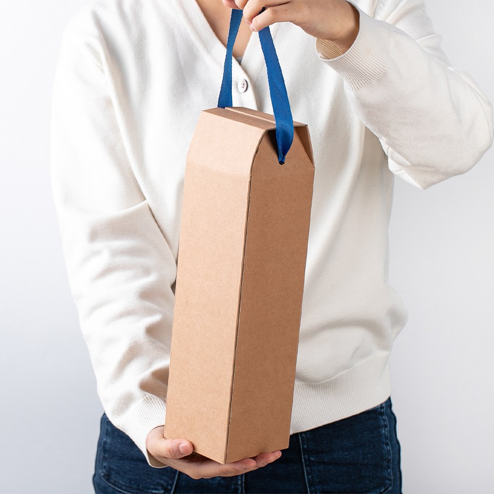 다용도 끈손잡이박스 크라프트 선물상자  90 x 90 x 295 10장 18,000원