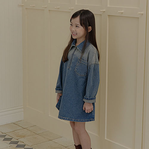 어반레빗 아동용 브러쉬 데님 원피스 51,200원