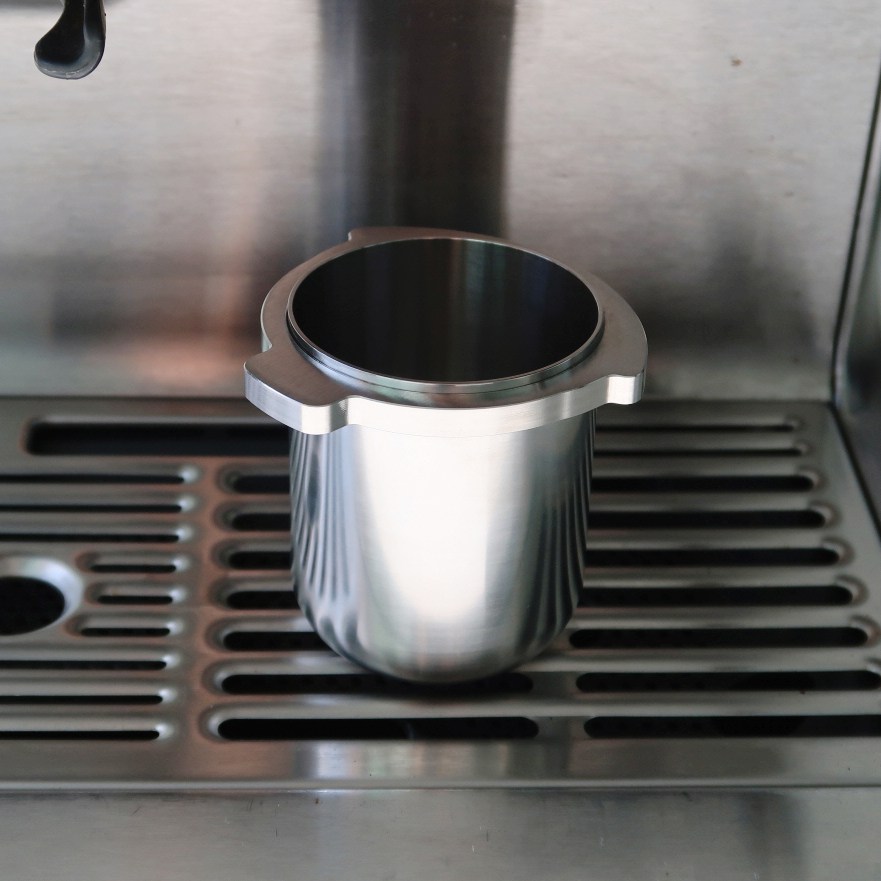 원두걸스 브레빌 도징컵 프로 54mm 스테인레스 870 878 880 호환 밤비노 달라코르테, 실버., 1개 31,980원