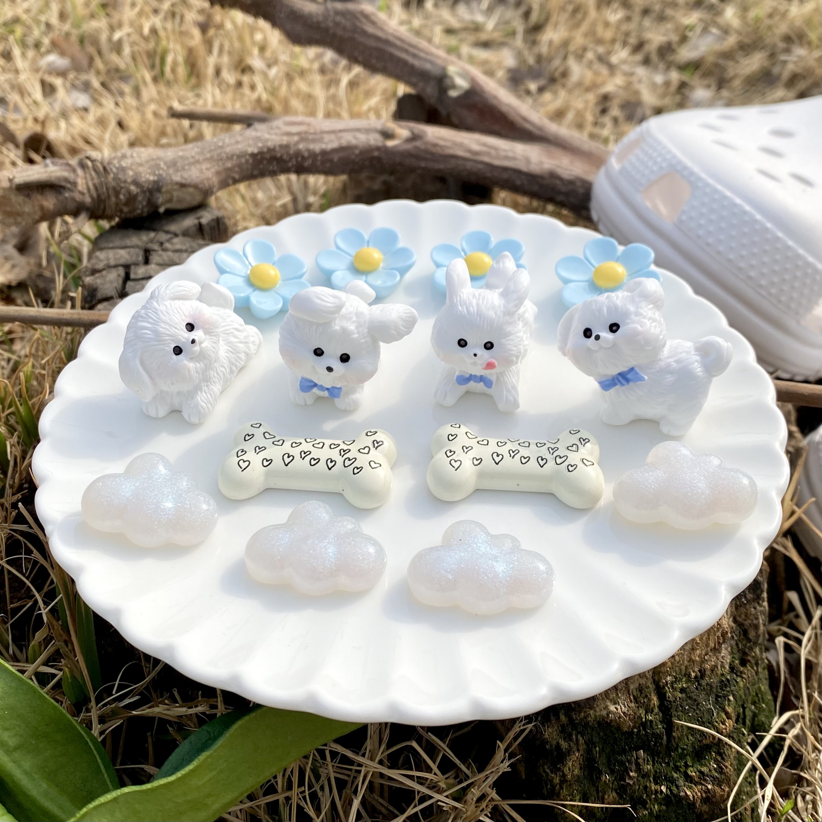 [오늘출발] 하늘하늘 소풍나온 댕댕이 신발 악세사리 세트 11,900원