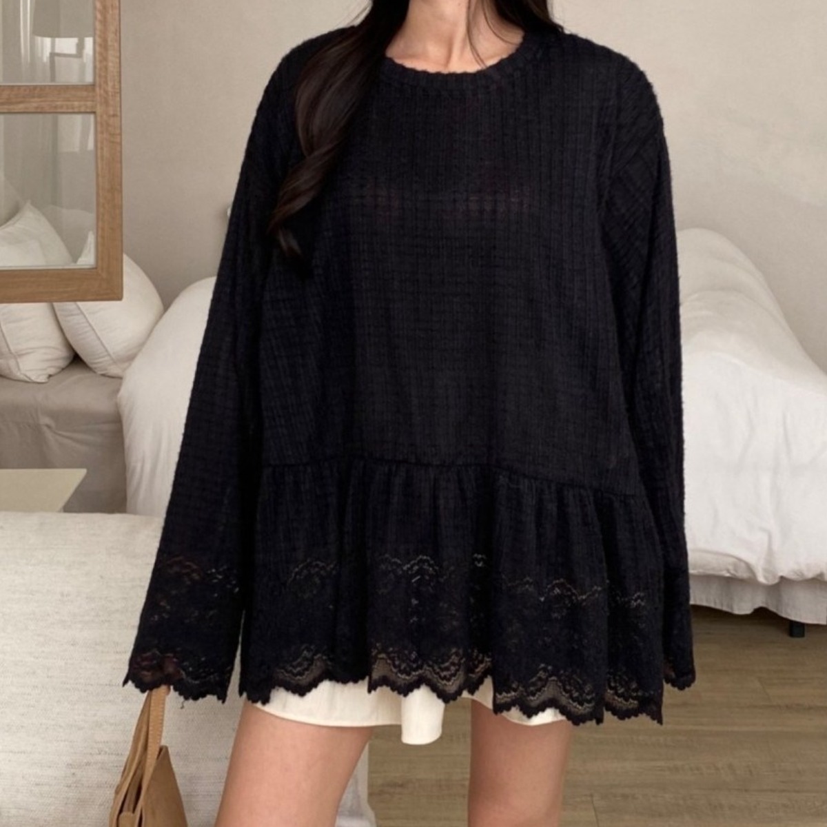 여리핏 레이스 포인트 루즈 니트티 긴팔 롱티셔츠 데일리 상의 39,900원