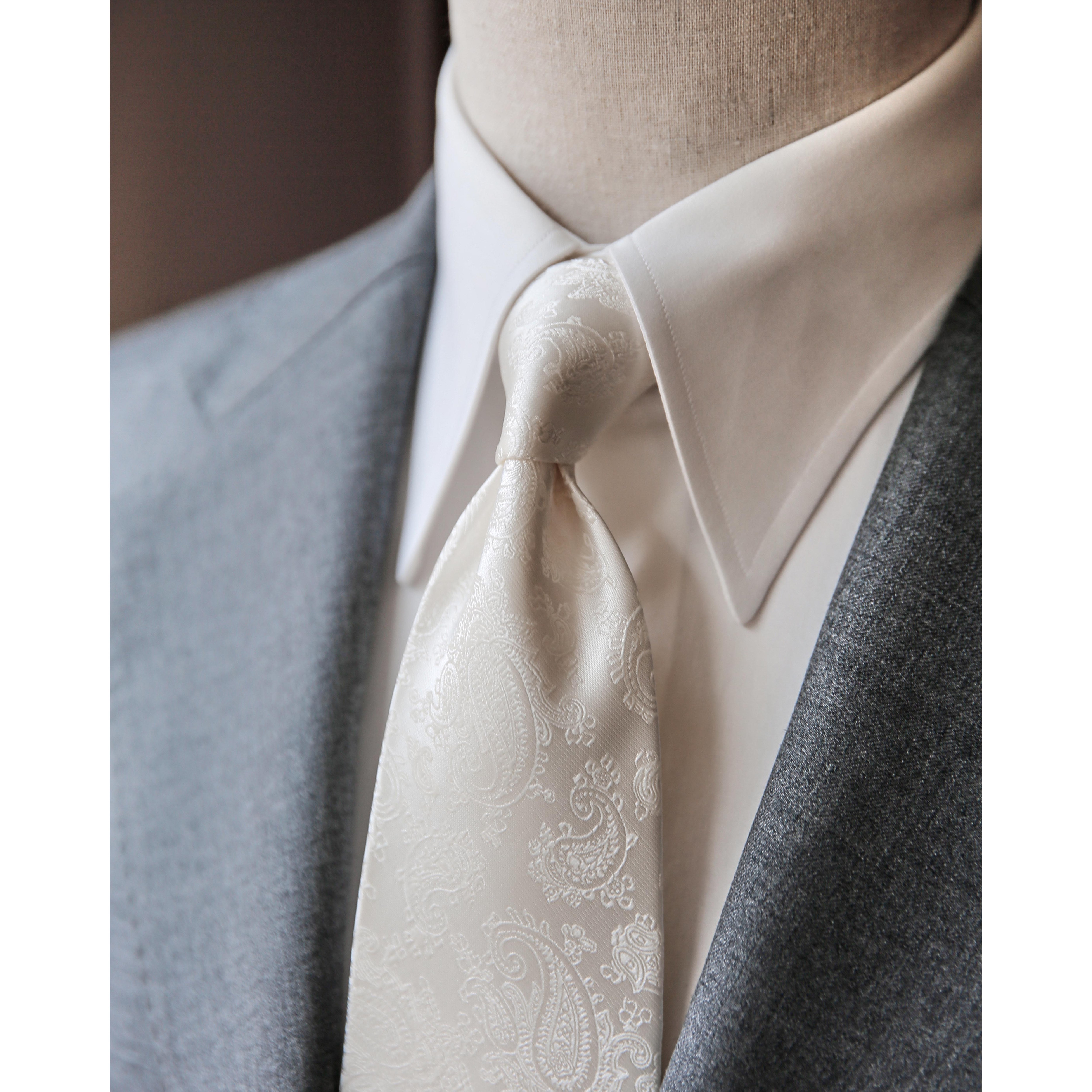 김앤서 화이트펄 웨딩페이즐리 넥타이 35,000원