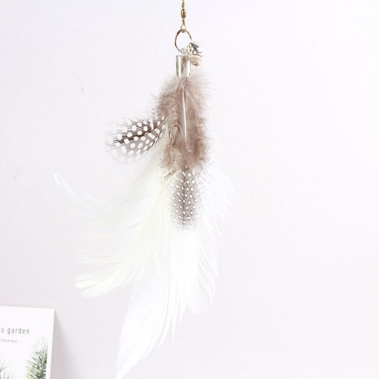 재미 있은 고양이 장난감 Folorful 푹신한 깃털 벨 빨판 스틱 새끼 놀이 대화 형 분리형 티저 완드 용품 13,800원