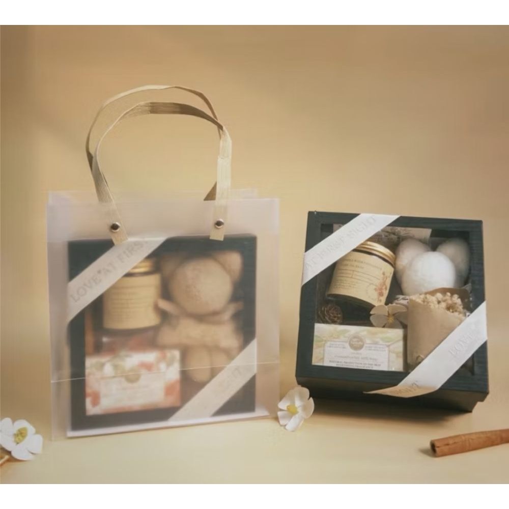 세 가지 향을 품은 프리미엄 천연 향초(Soy 캔들) 감동 선물 세트 59,000원