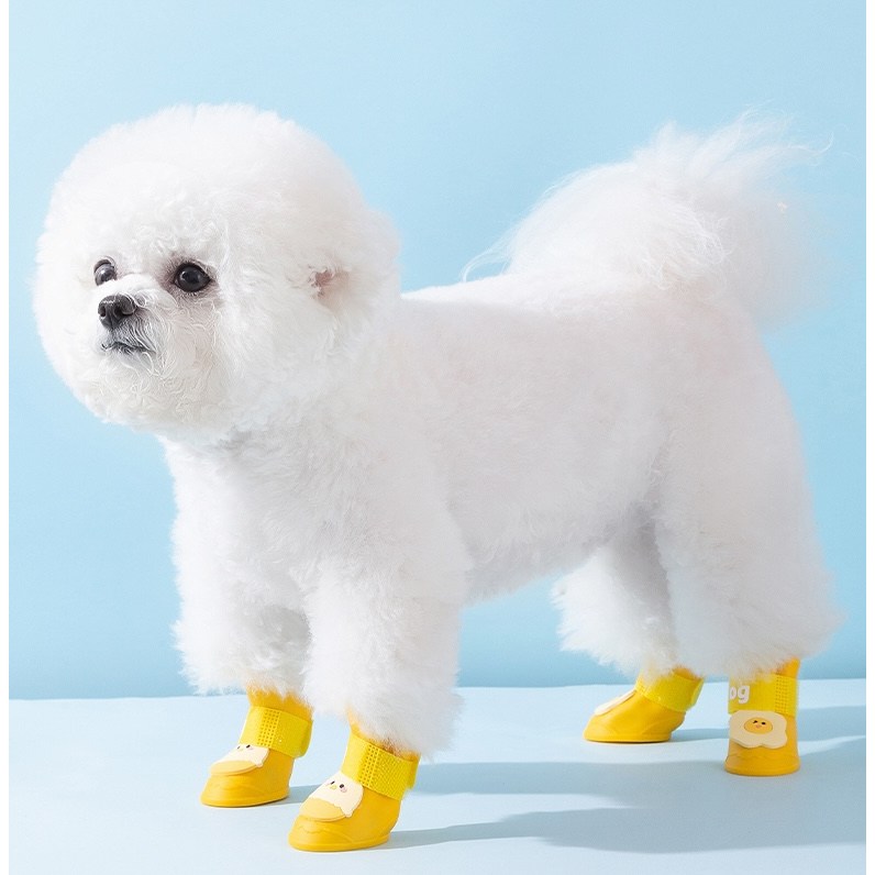 DA327 애완동물 반려동물 겨울 강아지 애견 반려견 장화 방수 벨크로 실리콘 캐릭터 미끄럼방지 사계절용 신발 슈즈 부츠 야외 산책용 등산용 17,500원