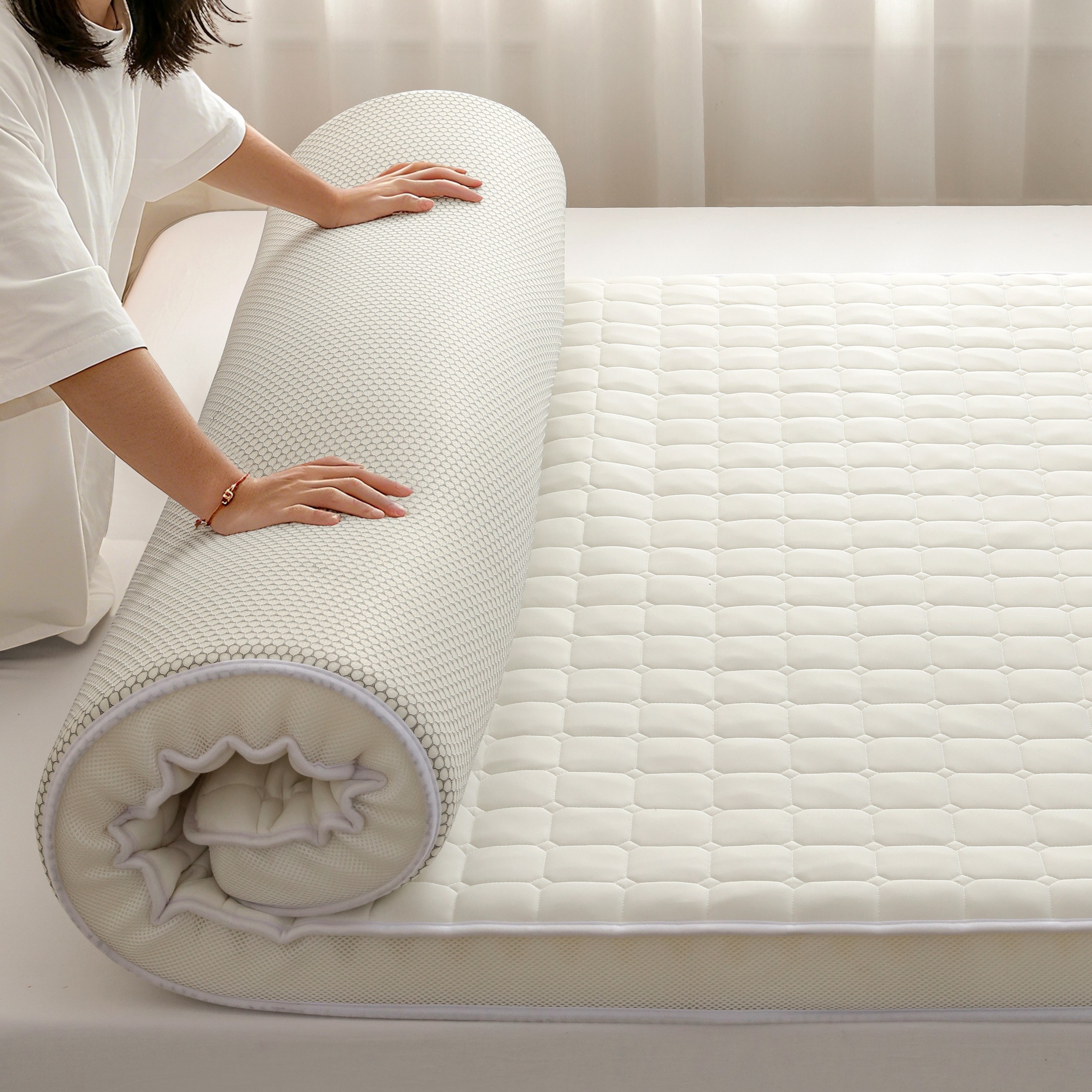 퓨어몰링 메모리폼 접이식 매트리스 침대 바닥 토퍼 42,690원