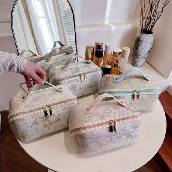 조이플 화장품 파우치 앤티크 자수 비건가죽 바니티 18,500원