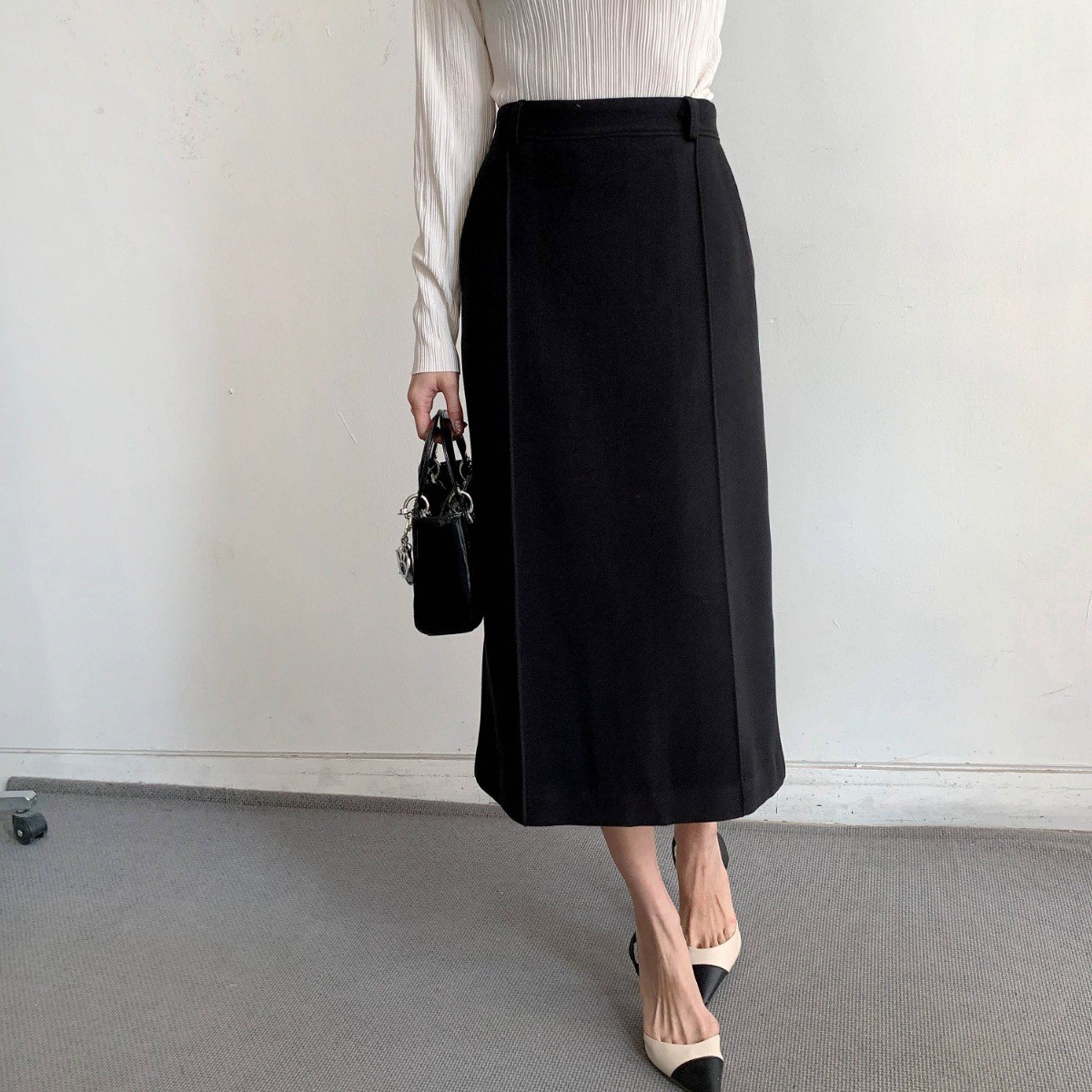 [마켓제이MARKETJ] 울함유 H라인 핀턱스커트(3col) 43,900원